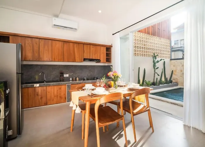 Ferienhaus New 2 Bedroom In Berawa With Pool 2 Min From Canggu