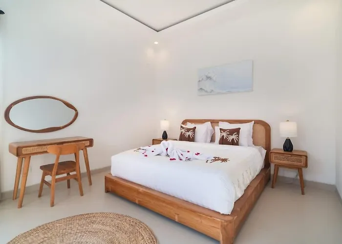 New 2 Bedroom In Berawa With Pool 2 Min From * Canggu